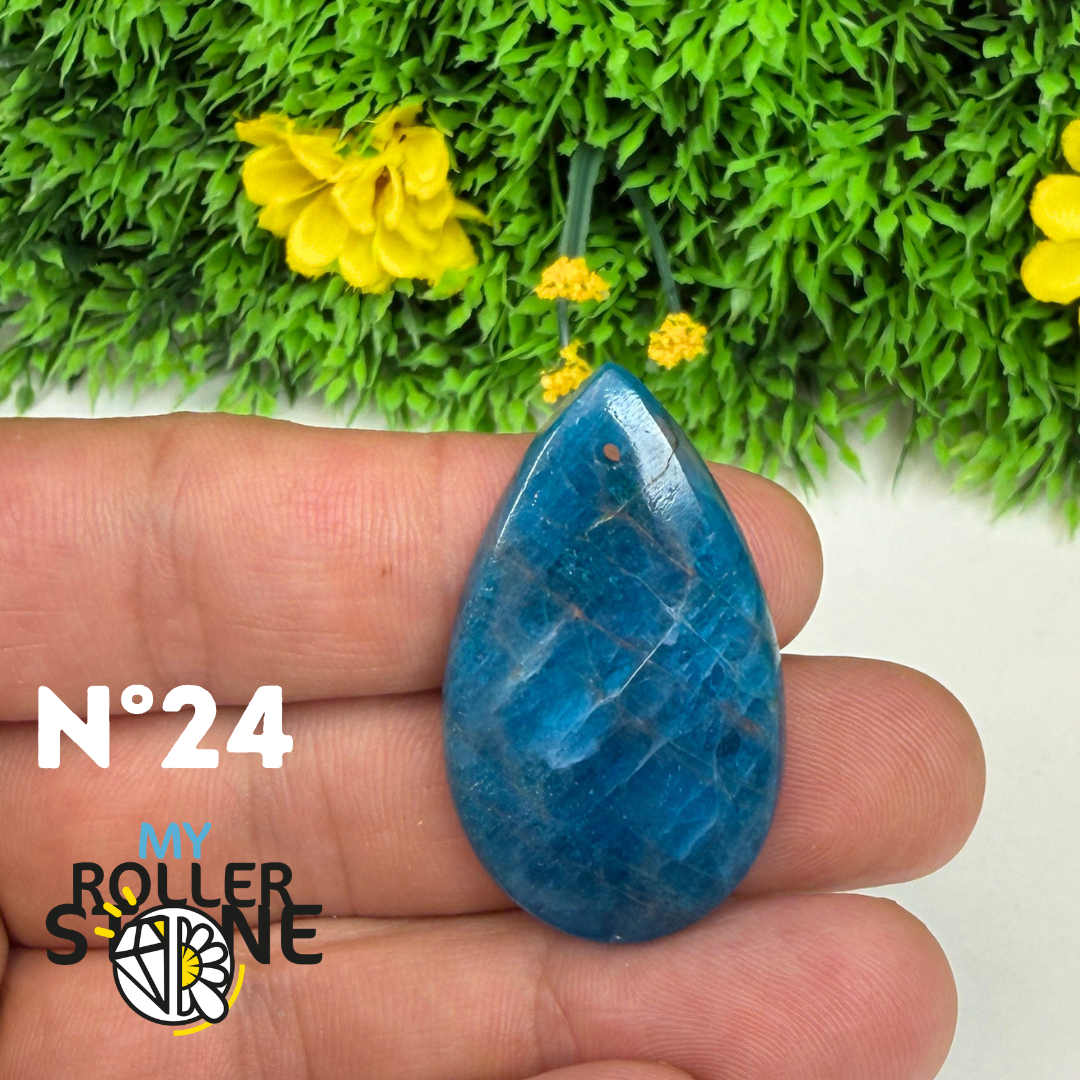 Pendentif Apatite bleue 3A