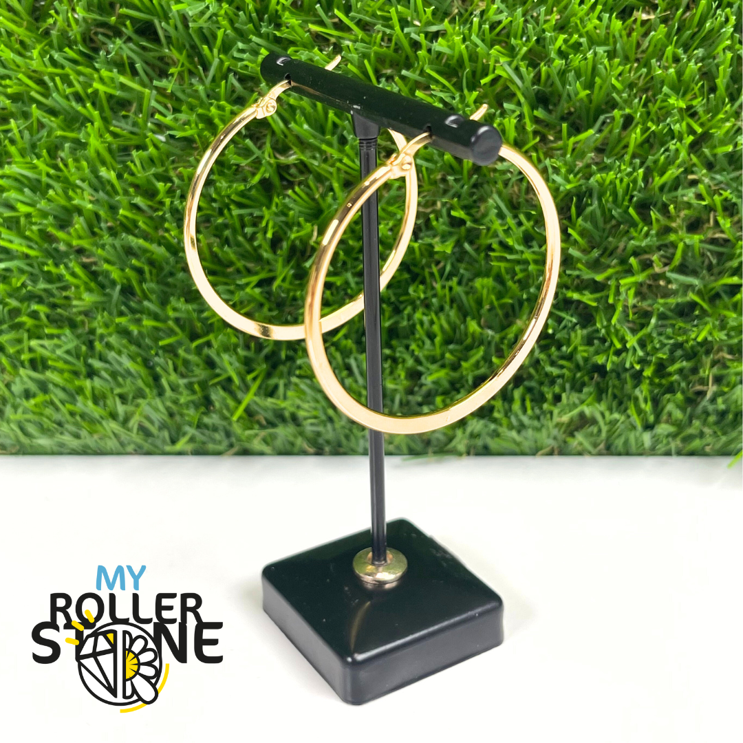 Boucles d’oreilles créoles larges en acier inoxydable dorées