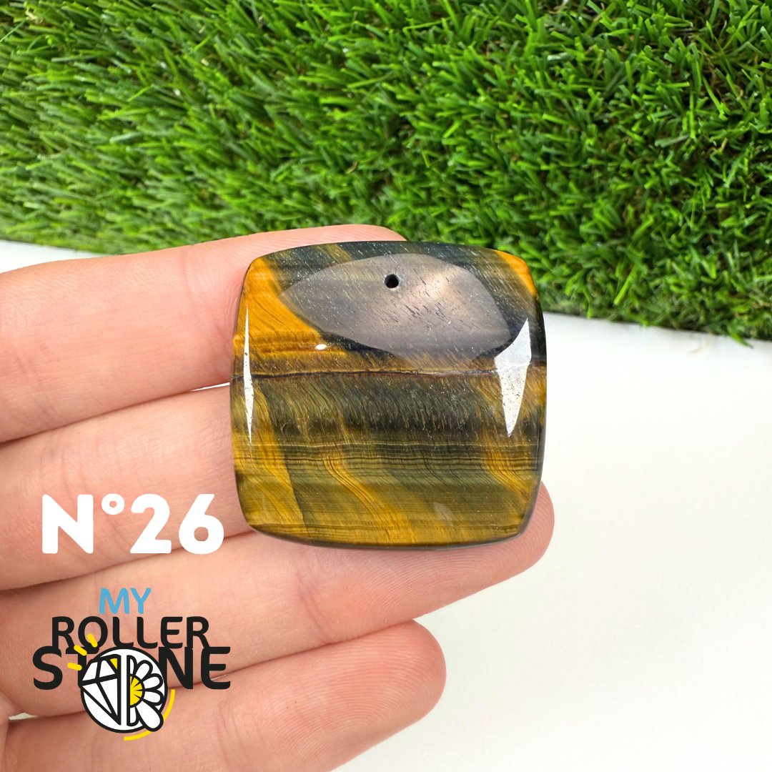 Pendentif Oeil de Faucon Percé 5A