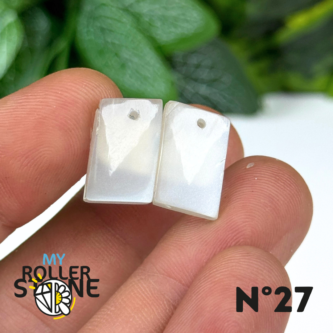 Paire de Cabochon percé en Pierre de lune D'Inde pour Boucles d'oreilles