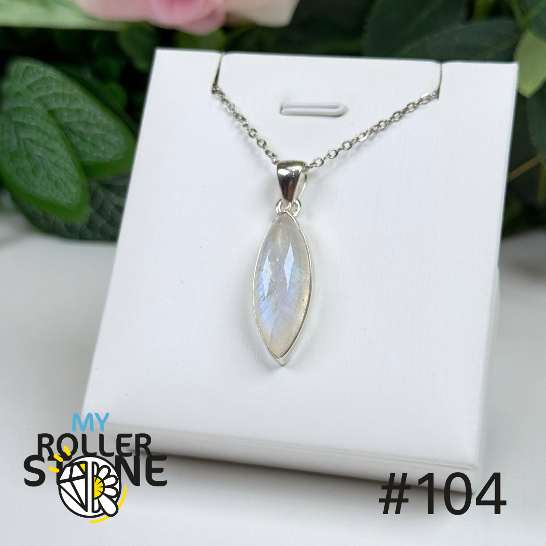 Pendentif argent pierre de lune blue fire #P104