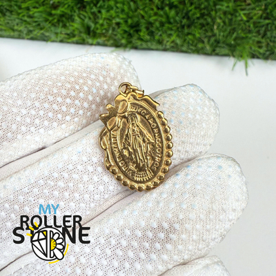 Pendentif Ovale Vierge Marie acier inoxydable doré