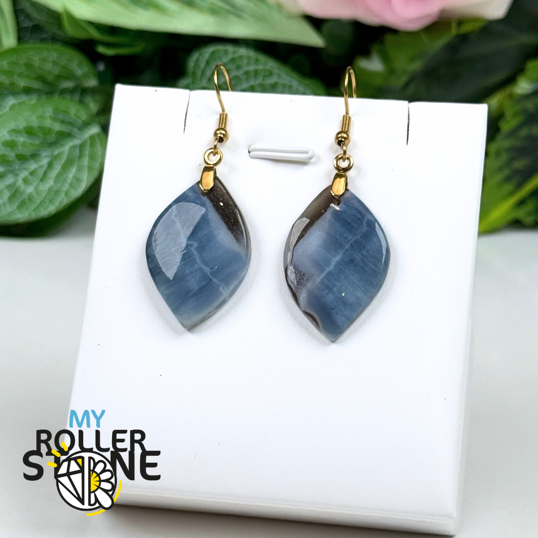 Paire de Cabochons percé en Opale bleue pour Boucles d'oreilles
