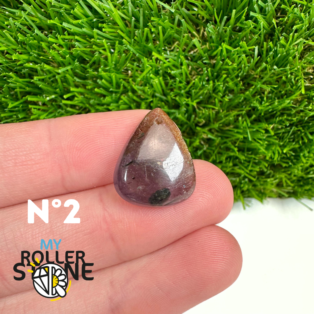 Pendentif Percé Iolite et Pierre de Soleil 5A