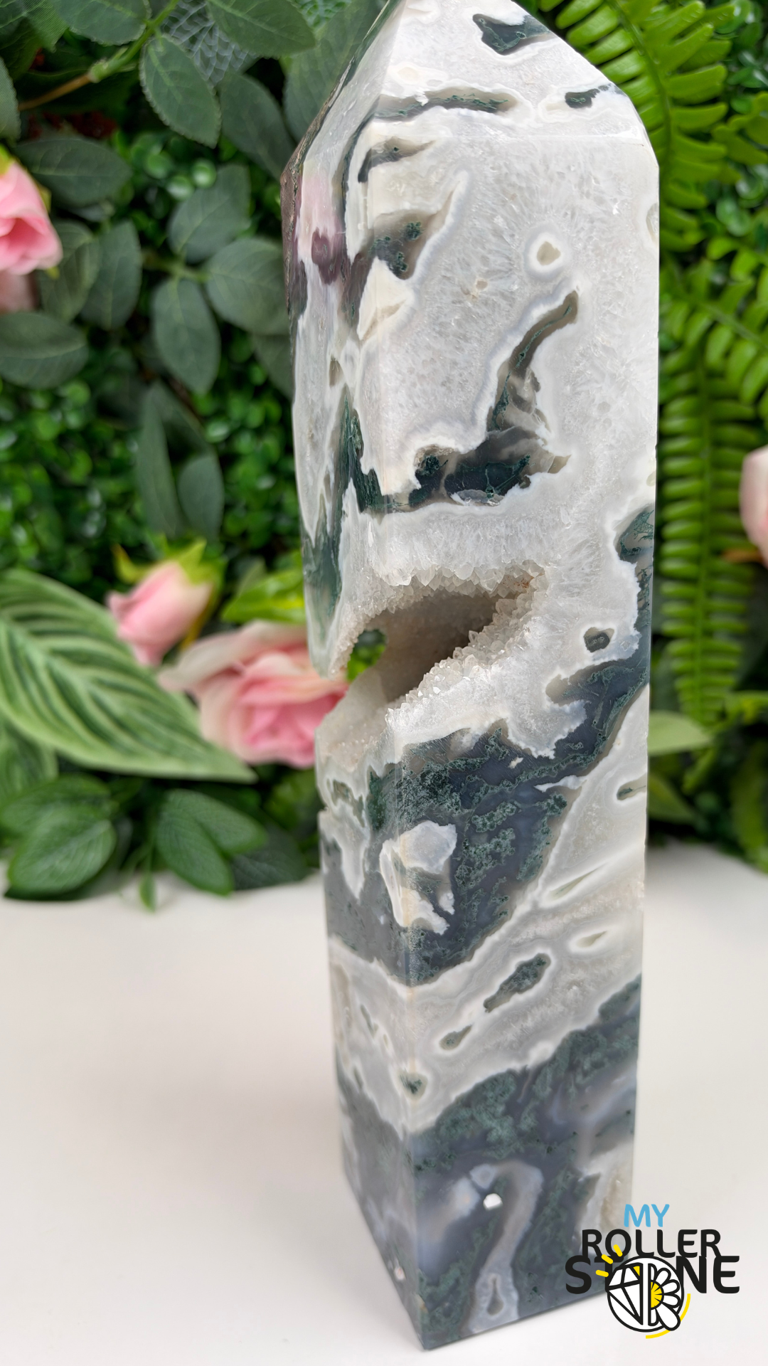 Grande Pointe Pierre en Agate Mousse