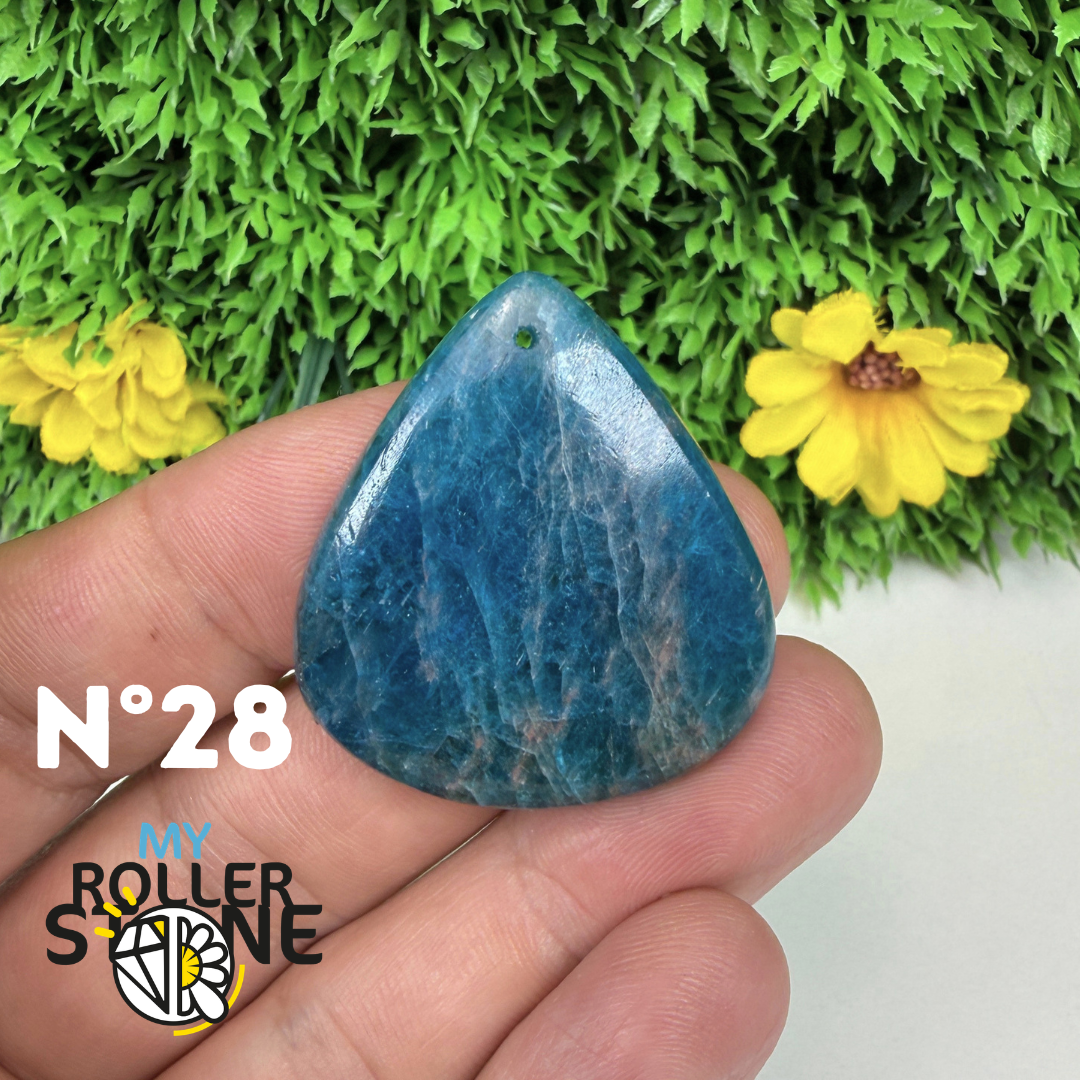 Pendentif Apatite bleue 3A