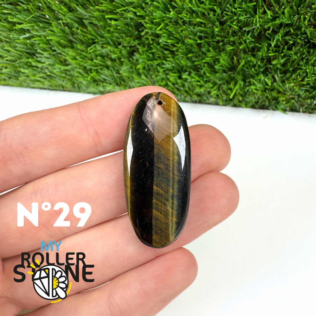 Pendentif Oeil de Faucon Percé 5A