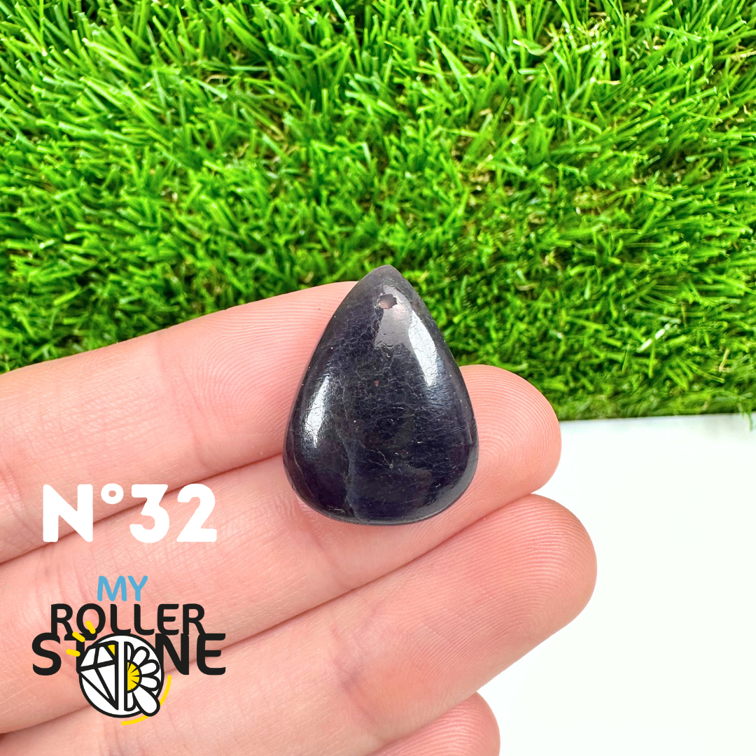 Pendentif Percé Iolite et Pierre de Soleil 5A