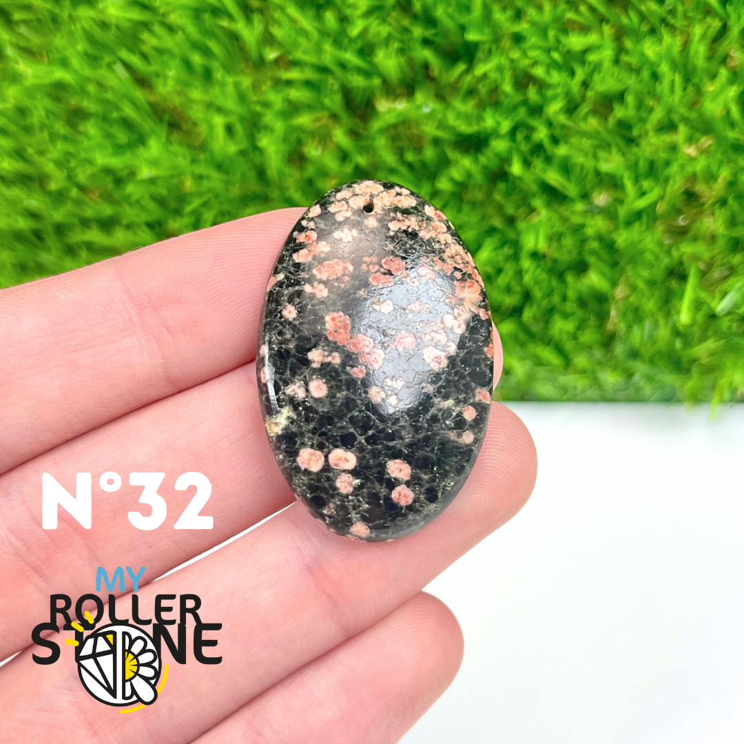 Pendentif Obsidienne Fleurie percé