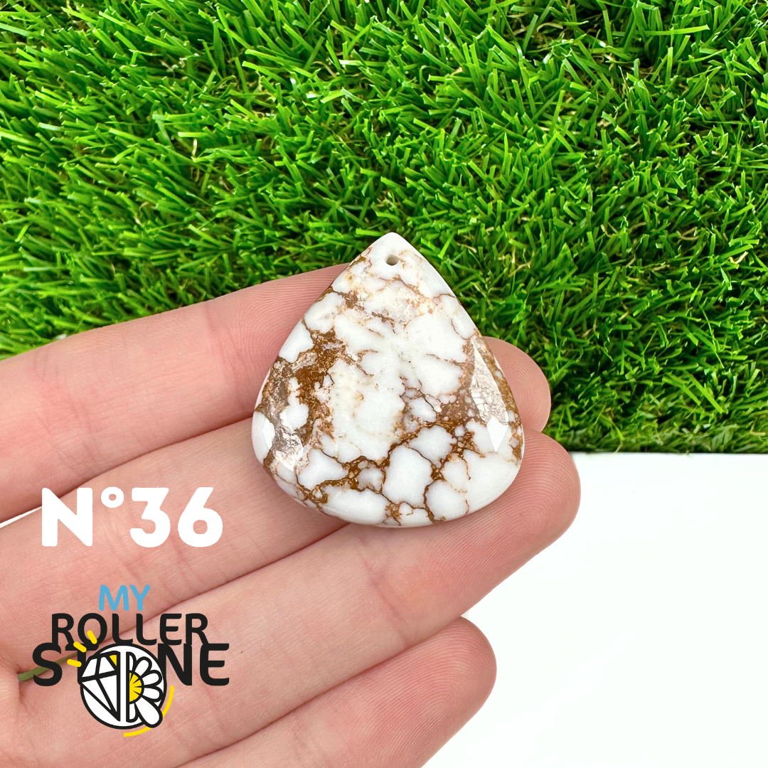 Pendentif en Magnésite « Cheval Sauvage »