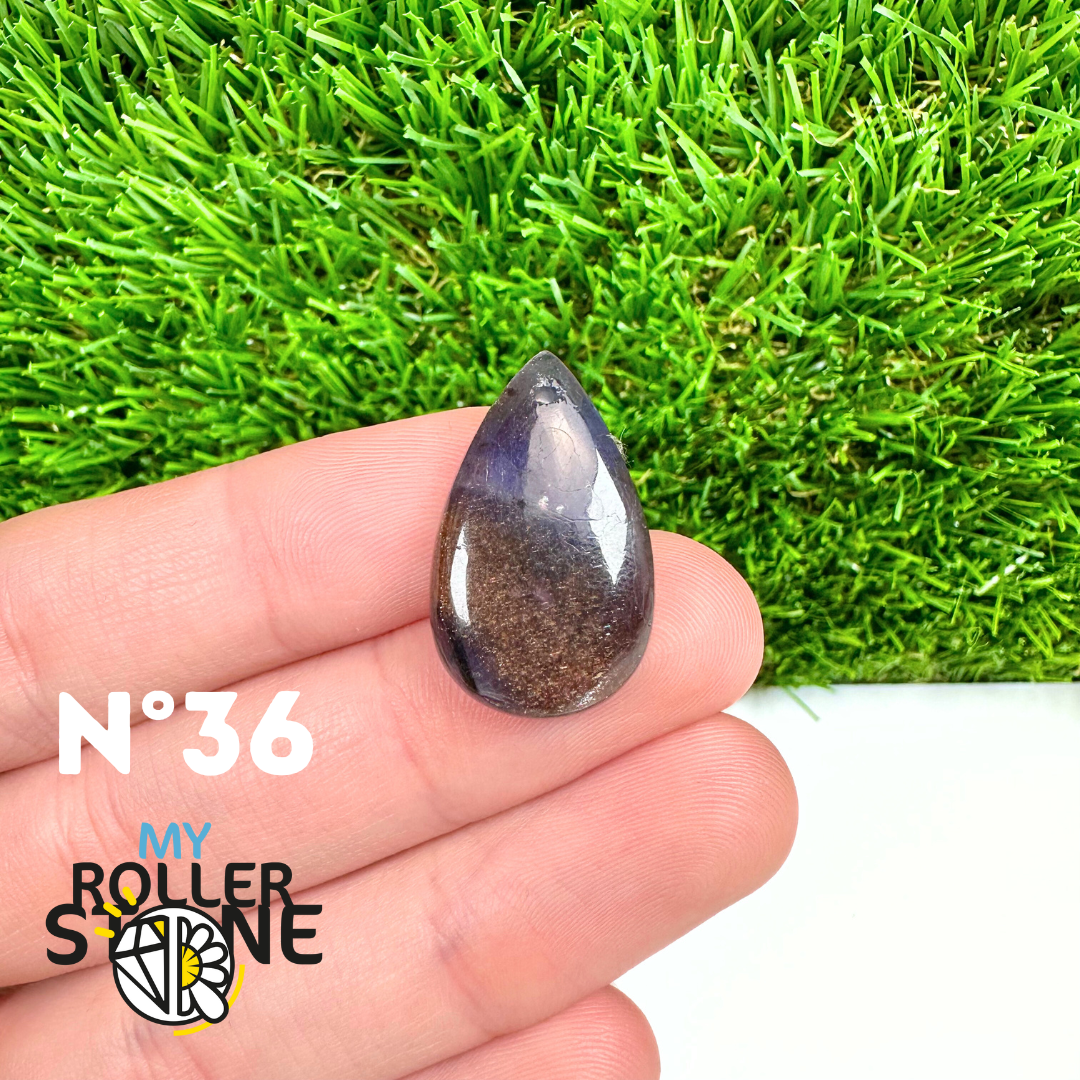 Pendentif Percé Iolite et Pierre de Soleil 5A