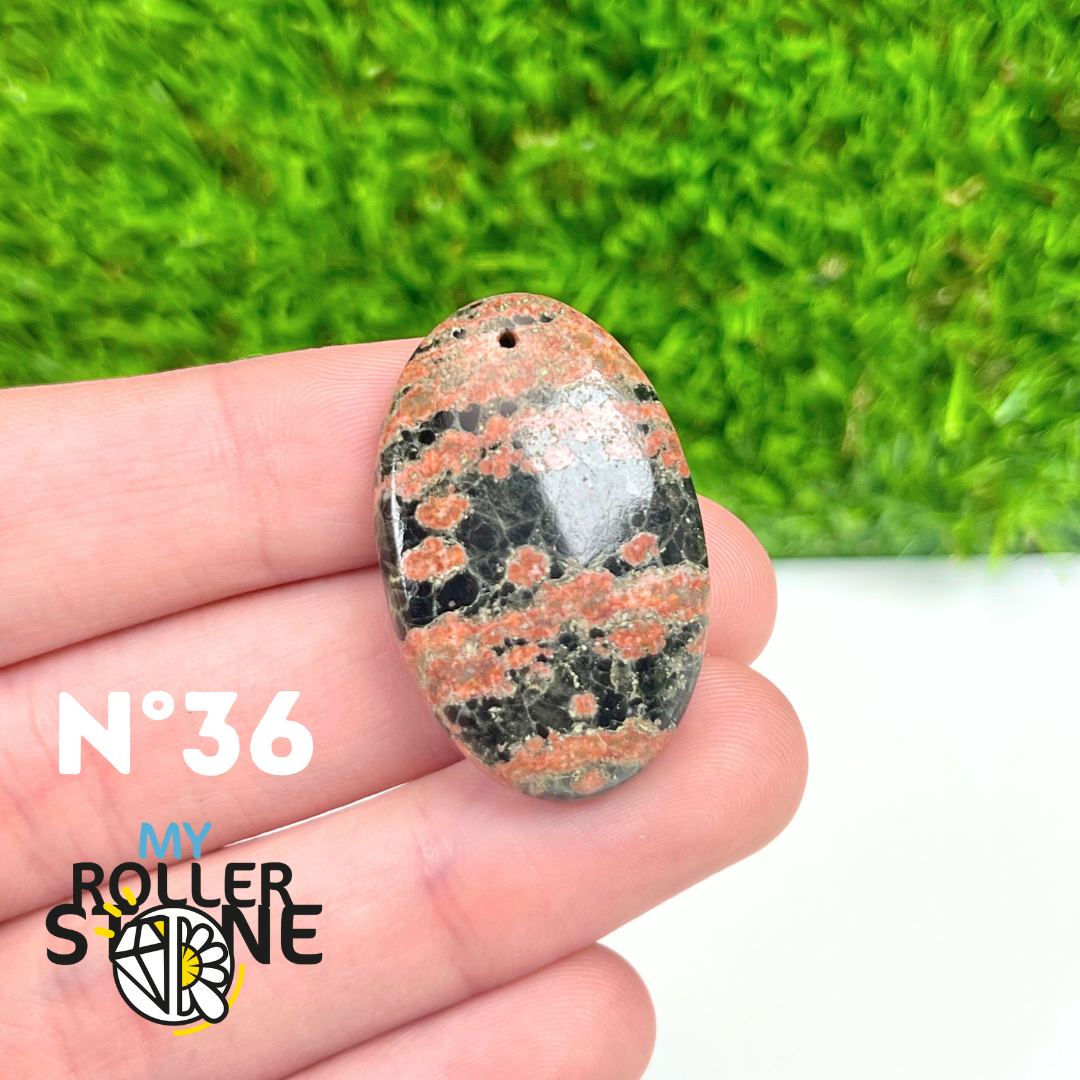 Pendentif Obsidienne Fleurie percé