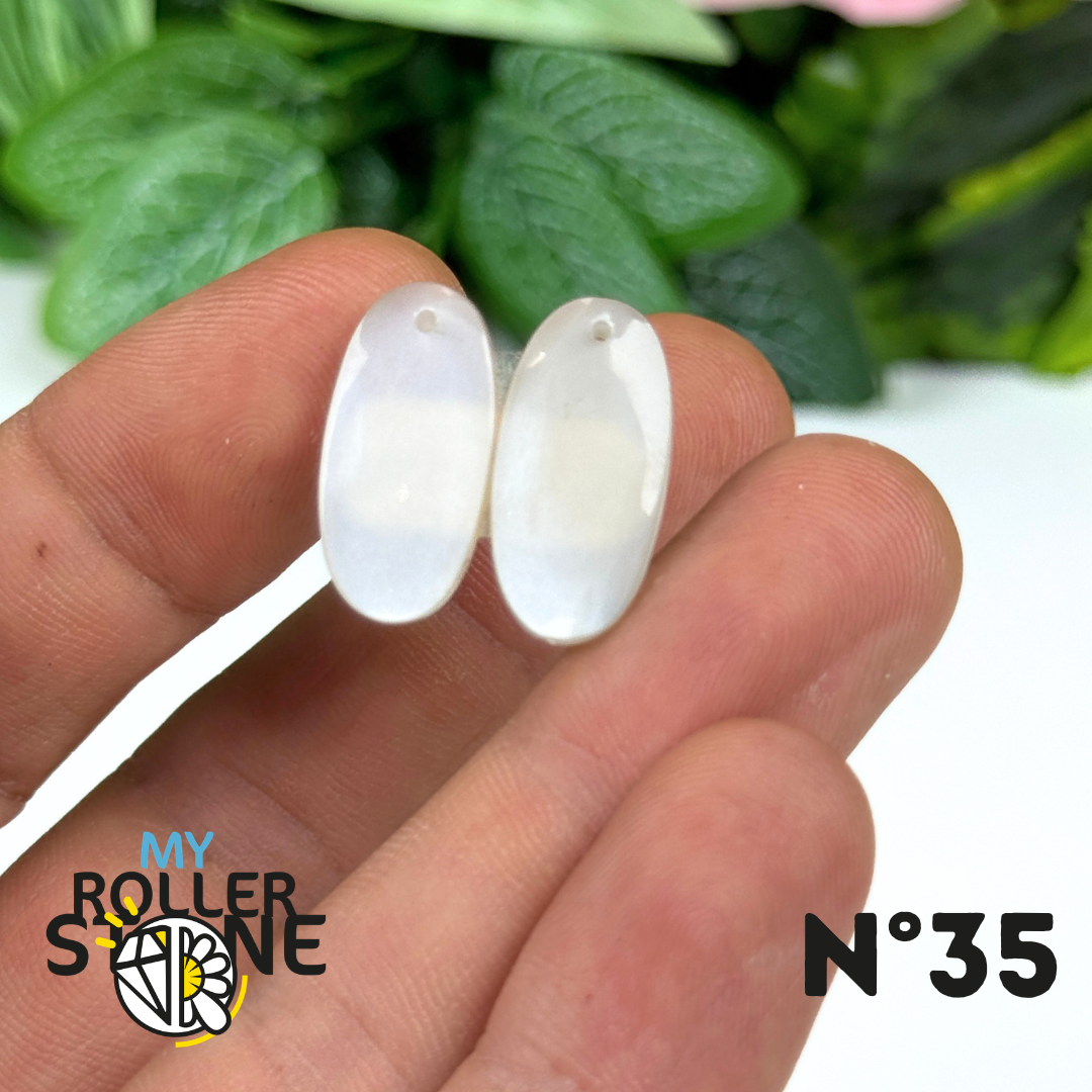 Paire de Cabochon percé en Pierre de lune D'Inde pour Boucles d'oreilles