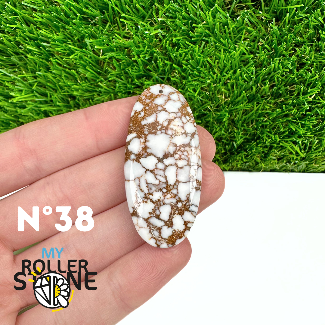 Pendentif en Magnésite « Cheval Sauvage »