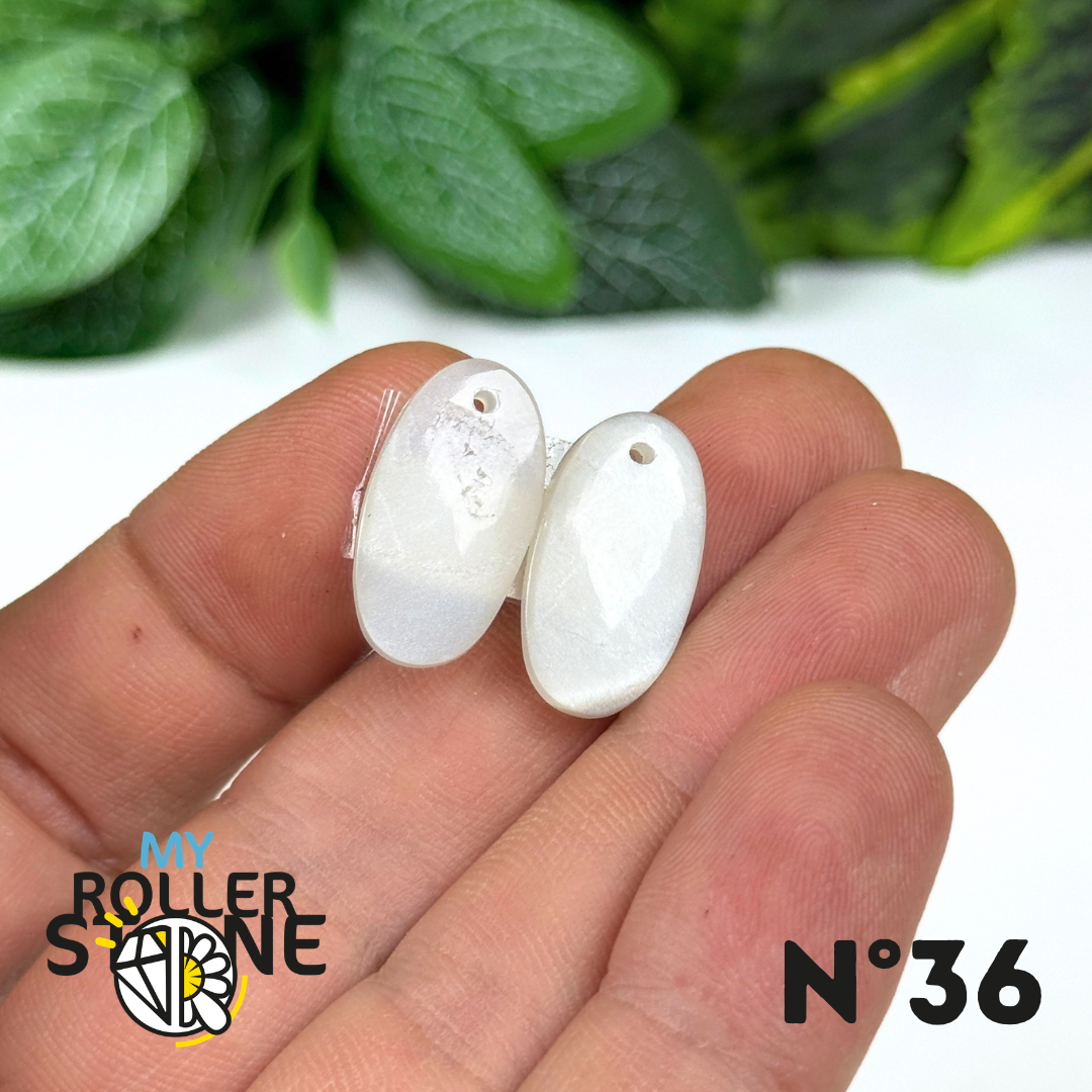 Paire de Cabochon percé en Pierre de lune D'Inde pour Boucles d'oreilles