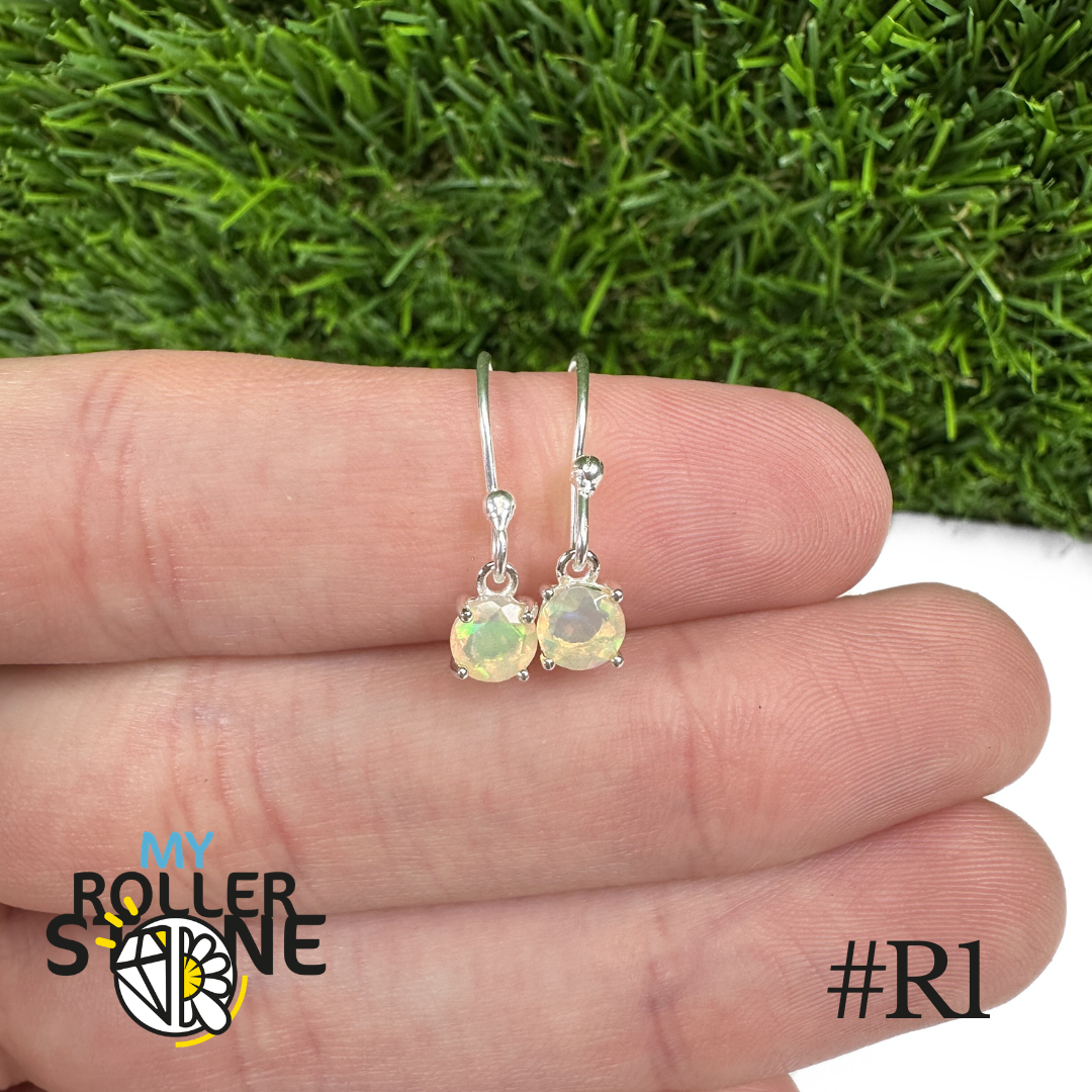 Boucles d'oreilles Opale Éthiopienne Rond 5X5 MM En Argent 925 #R1