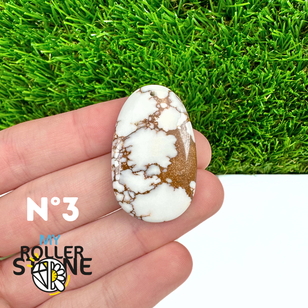 Pendentif en Magnésite « Cheval Sauvage »