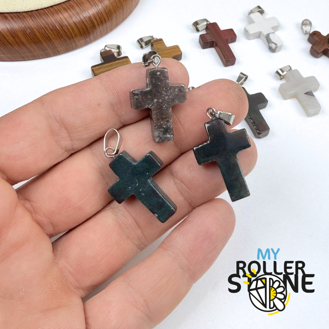 Pendentif Croix en pierre naturelle