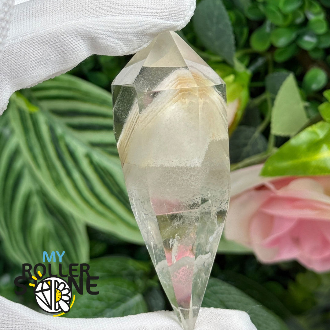 Quartz Double Pointe Taillé avec Fantôme de Croissance
