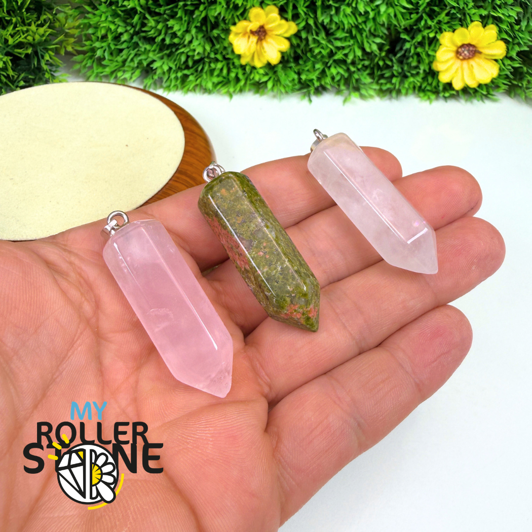 Pendentif pointe en pierre (6 variantes)