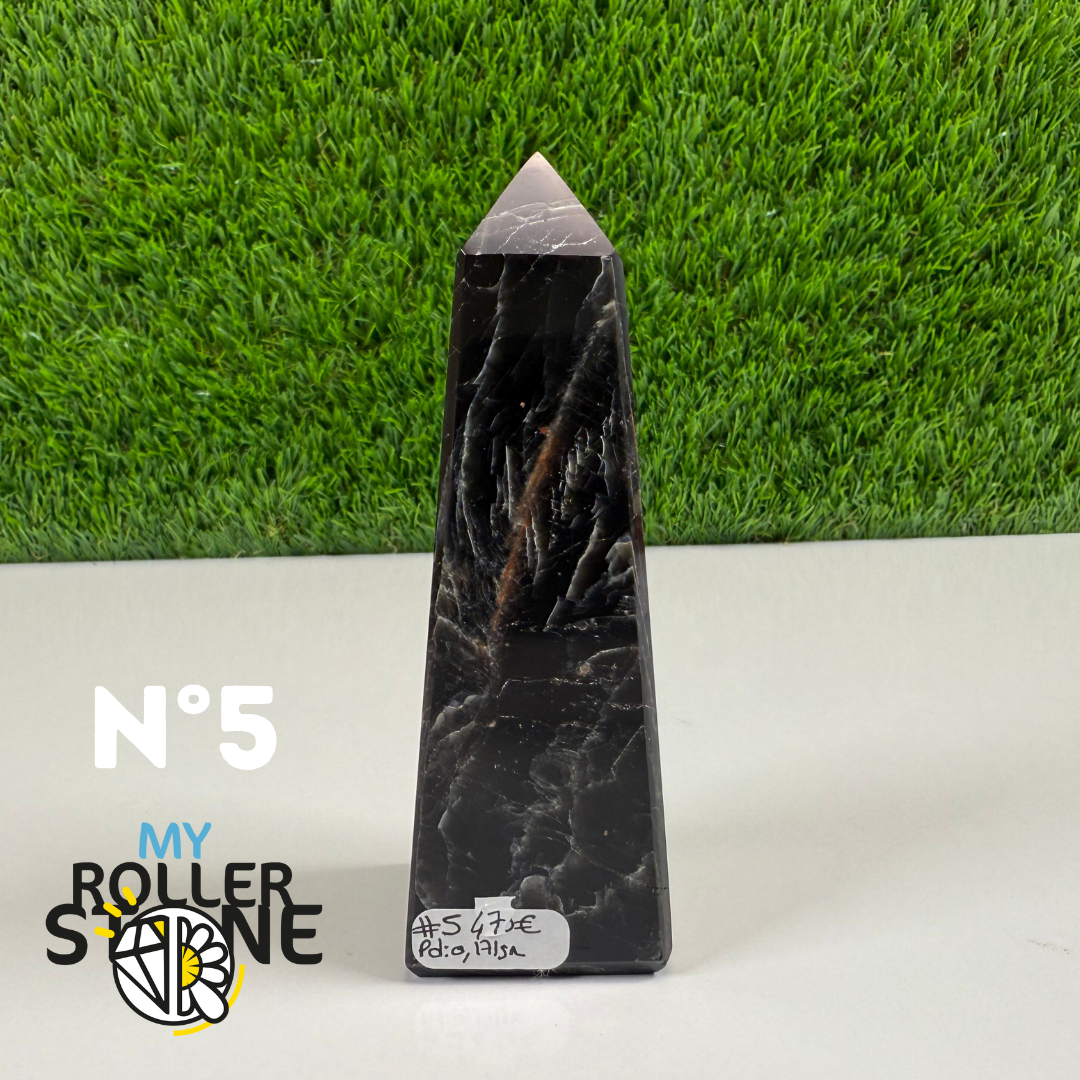 Obélisque en Tourmaline noire