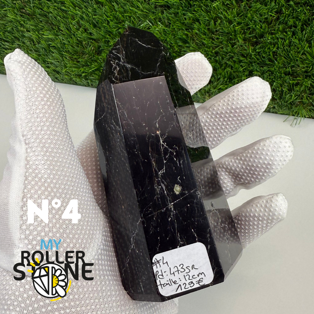 Grande Pointe en Tourmaline noire du Brésil