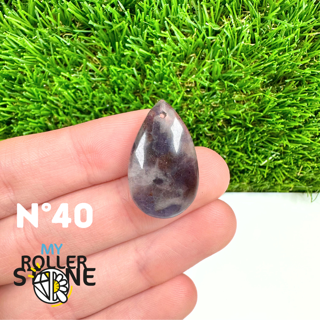 Pendentif Percé Iolite et Pierre de Soleil 5A