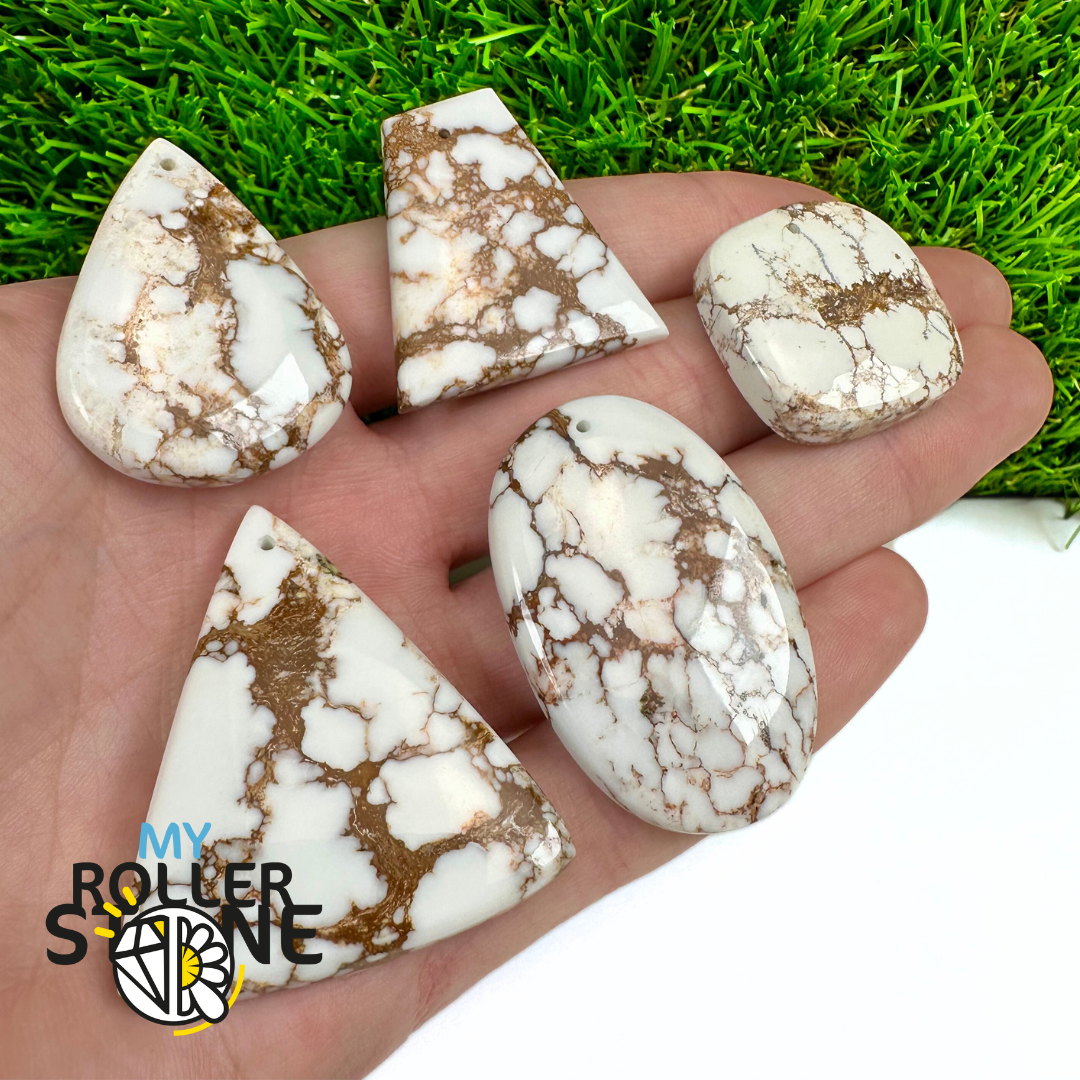 Pendentif en Magnésite « Cheval Sauvage »