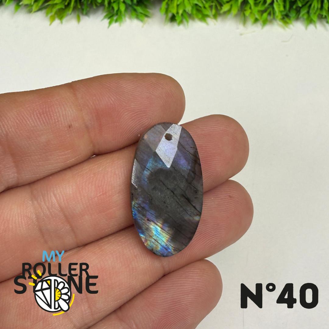 Pendentif Percé Spectrolite Violette