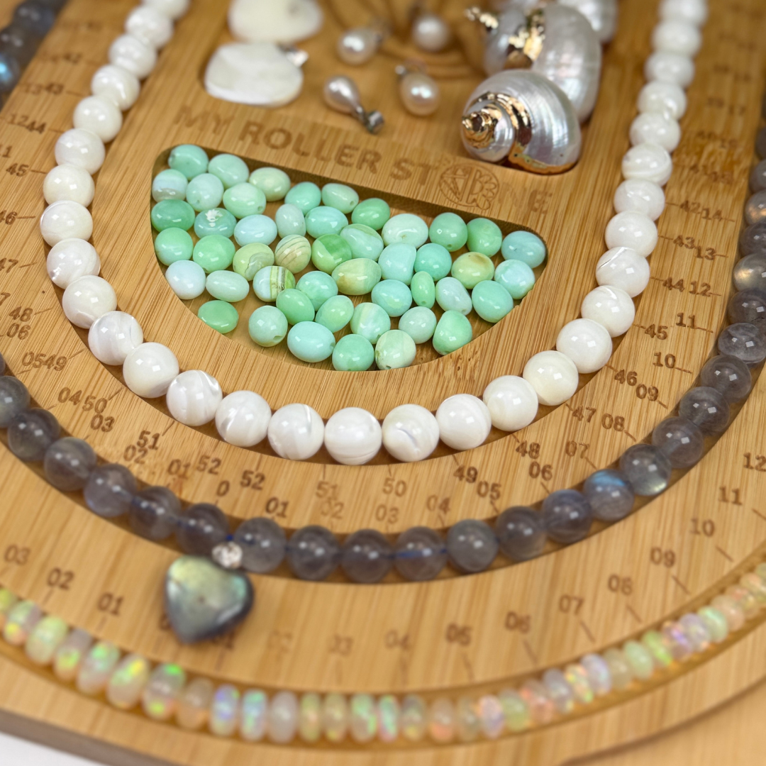 Planche de Création de Bijoux en Bambou