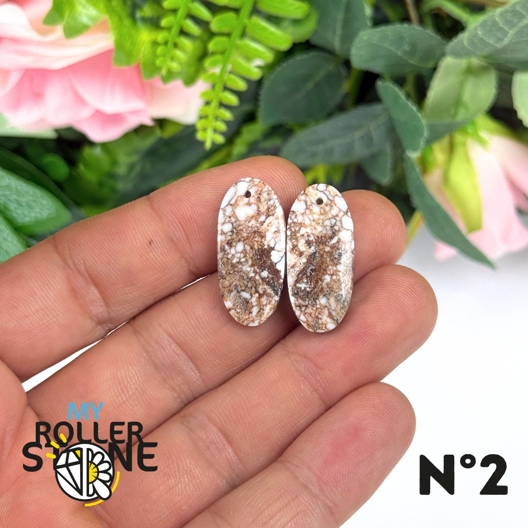 Paire de Cabochon percé en Magnésite Cheval Sauvage pour Boucles d'oreilles