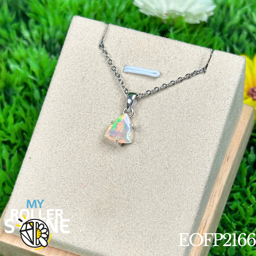 Pendentif en argent Opale éthiopienne