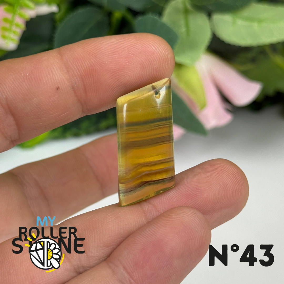 Pendentif Percé en Fluorite Multicolore à Bandes Dorées – Qualité 5A