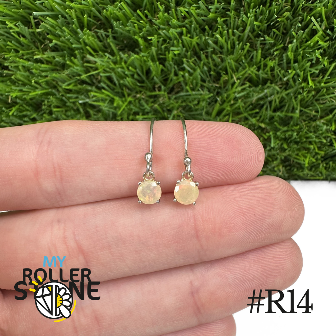 Boucles d'oreilles Opale Éthiopienne Rond 5X5 MM En Argent 925 #R14