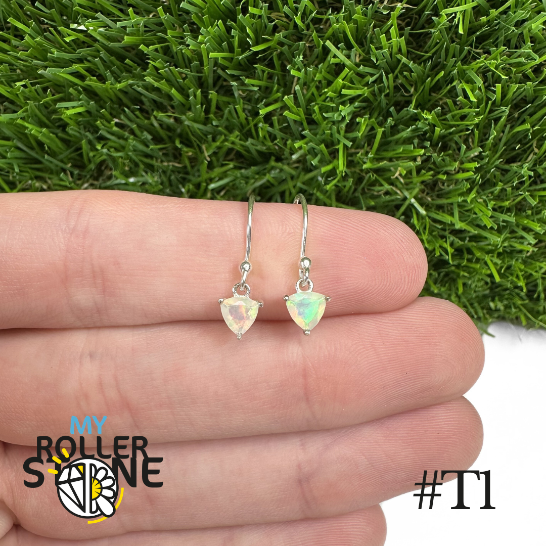 Boucles d'oreilles Opale Éthiopienne Trillon 5X5 MM En Argent 925 #T1