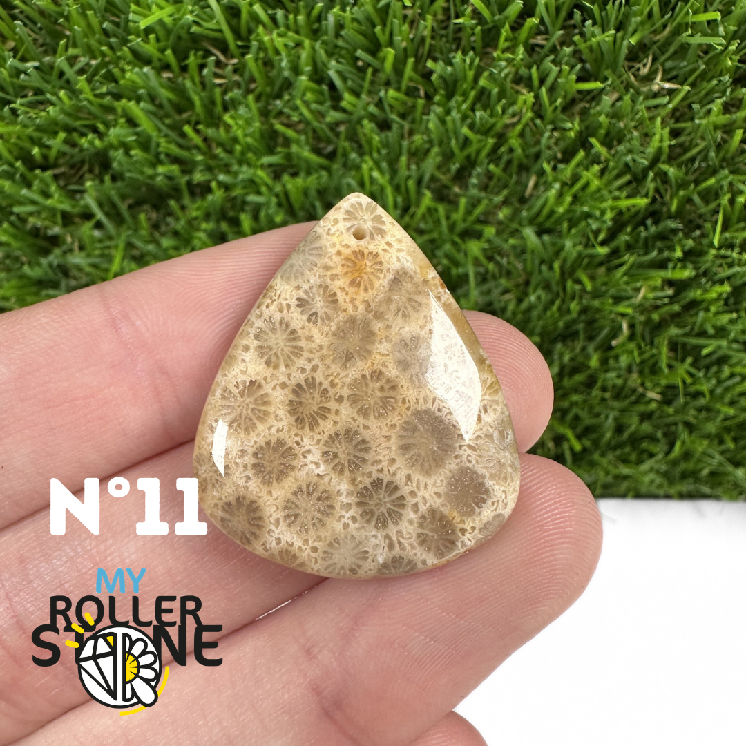 Pendentif Chrysanthème Forme Libre 5A