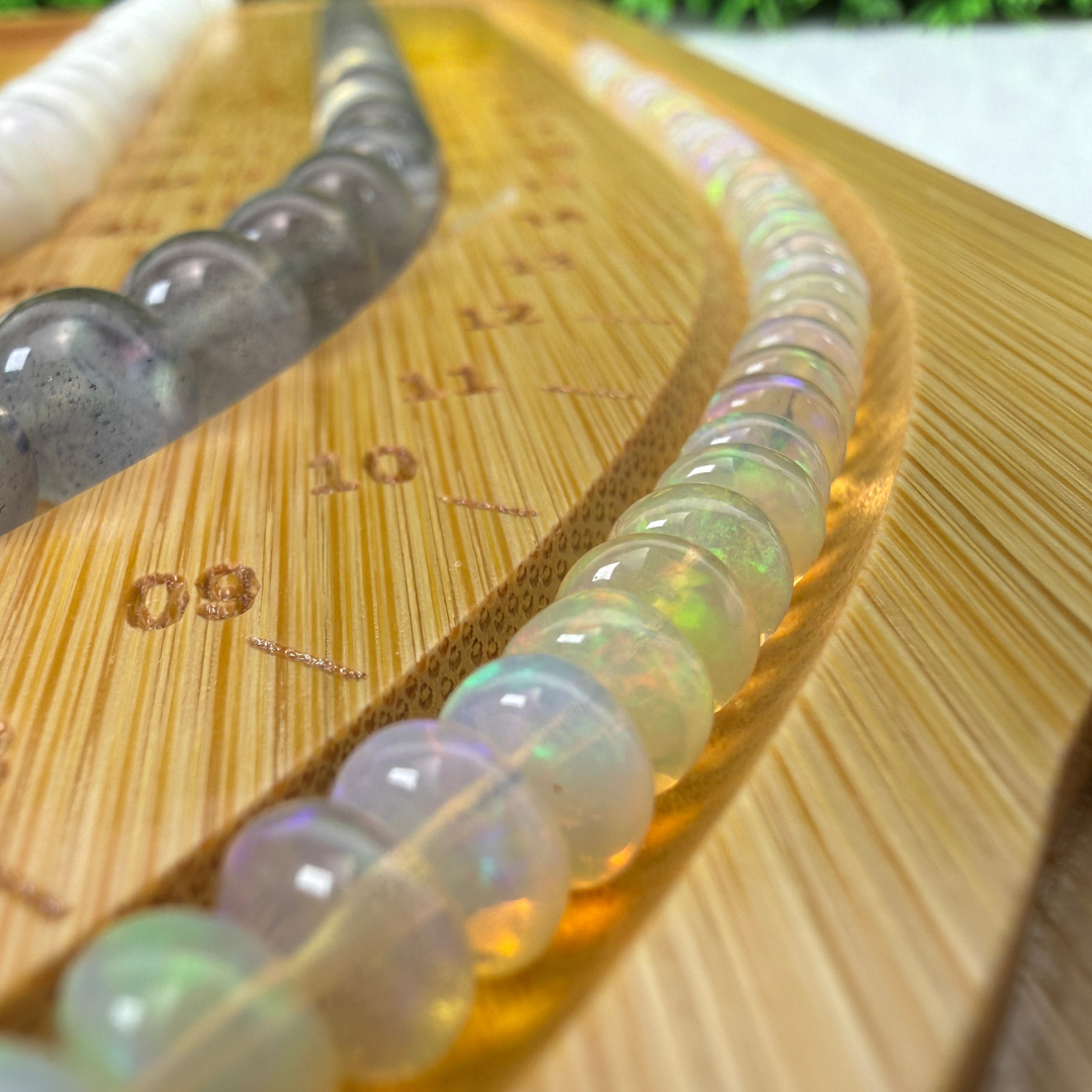 Planche de Création de Bijoux en Bambou