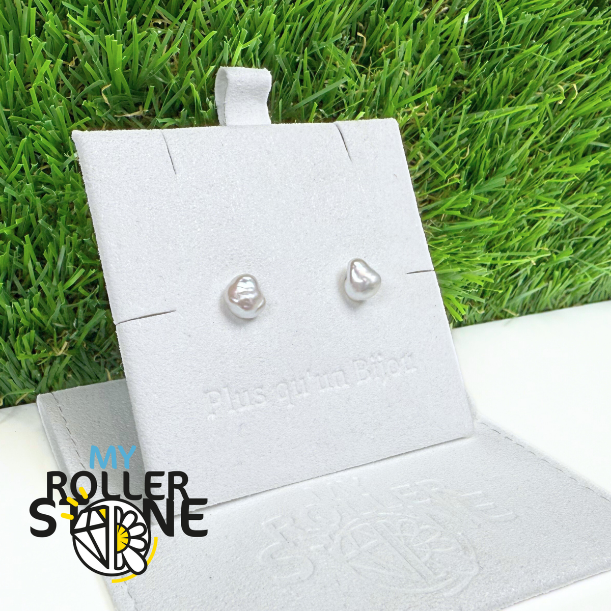 Boucles d'oreilles à clou en perles d'eau douce baroques S925