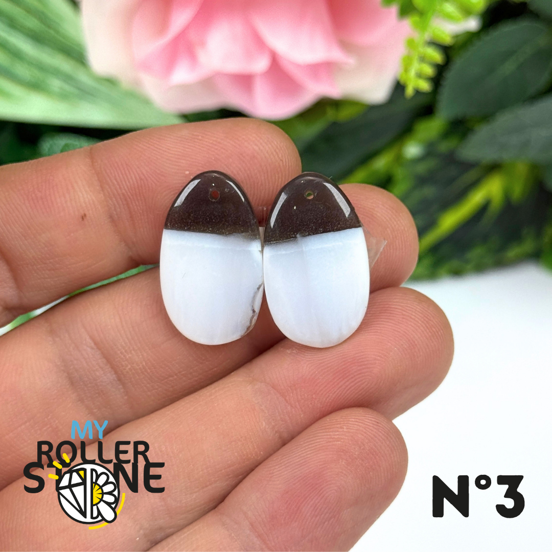 Paire de Cabochons percé en Opale bleue pour Boucles d'oreilles
