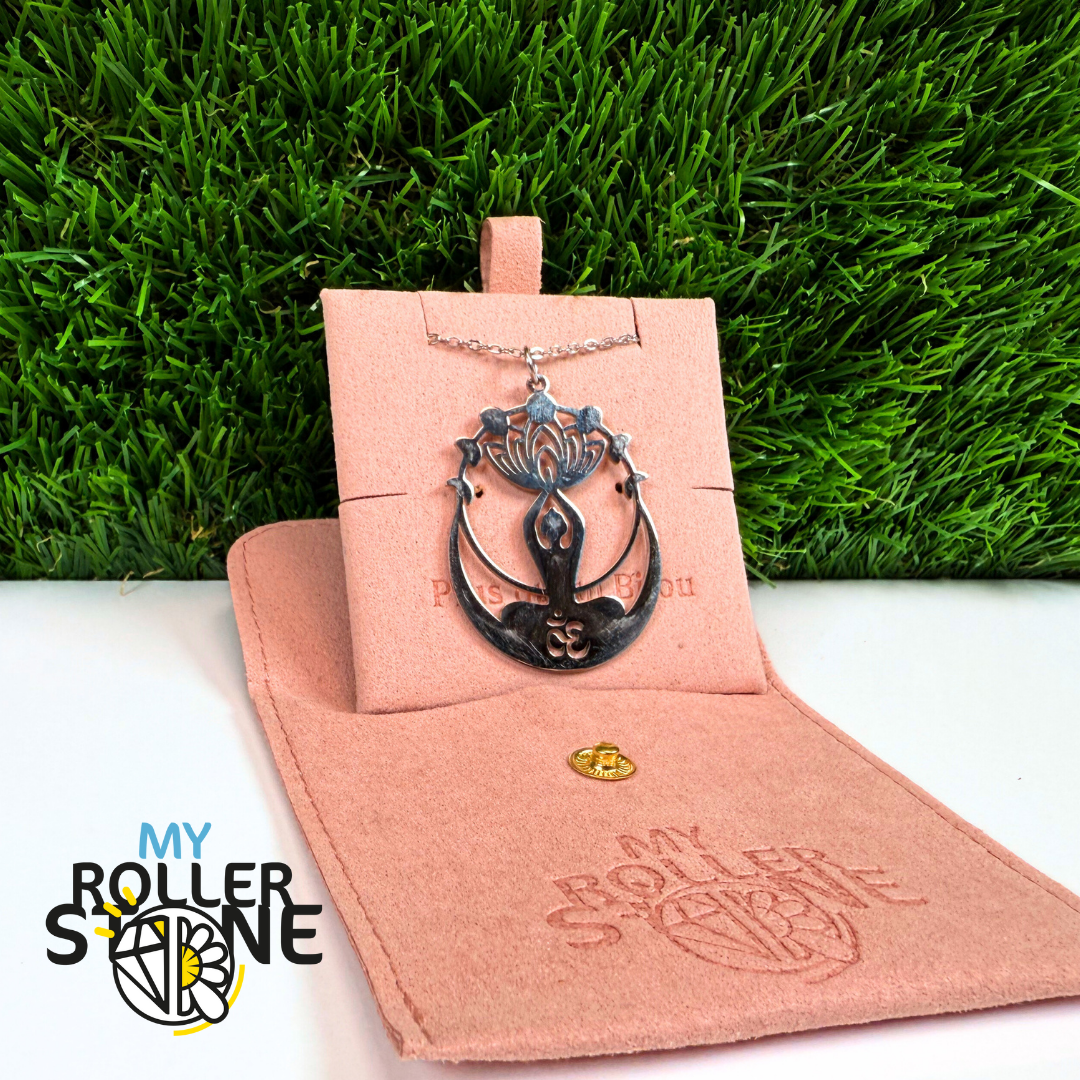 Pendentif Yoga fleur de Lotus Acier inoxydable argenté