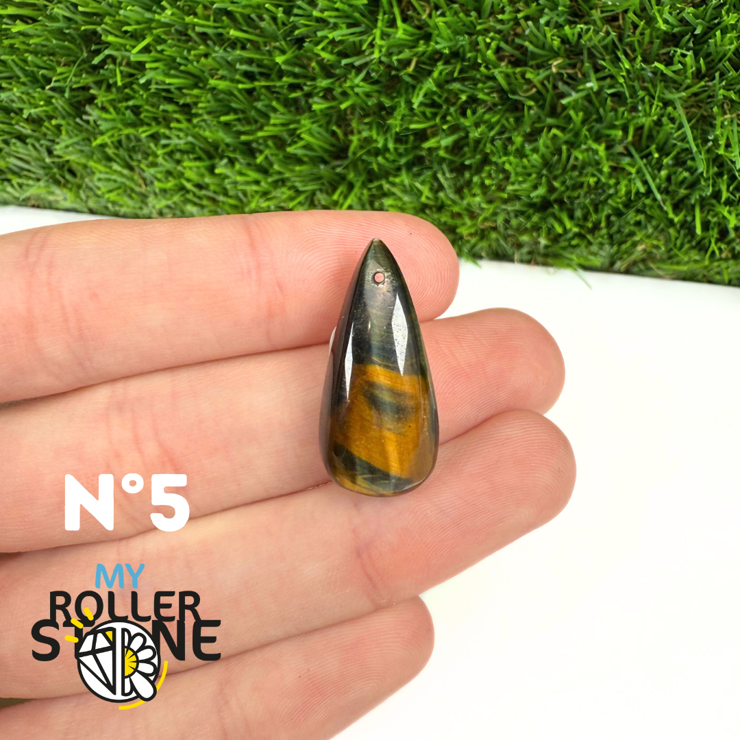 Pendentif Oeil de Faucon Percé 5A