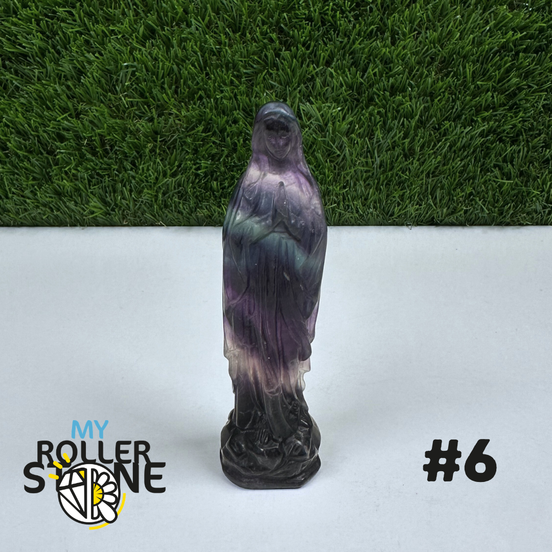 Statuette Vierge Marie en Fluorite Arc-en-Ciel