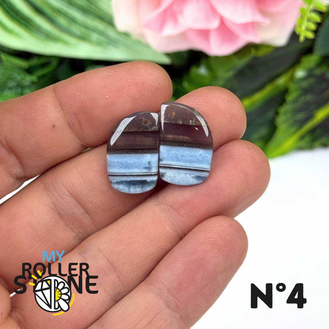 Paire de Cabochons percé en Opale bleue pour Boucles d'oreilles