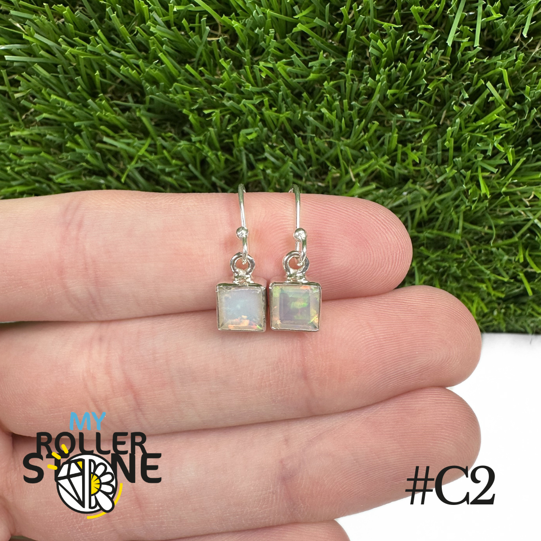 Boucles d'oreilles Opale Éthiopienne Carré 7X7 MM En Argent 925 #C2