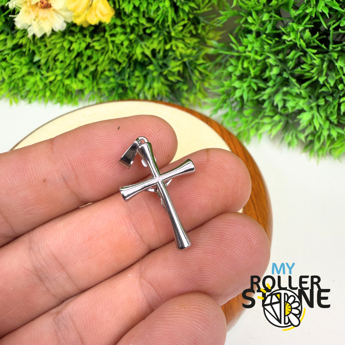 Pendentif Croix Jésus Crucifié – Acier Inoxydable 304