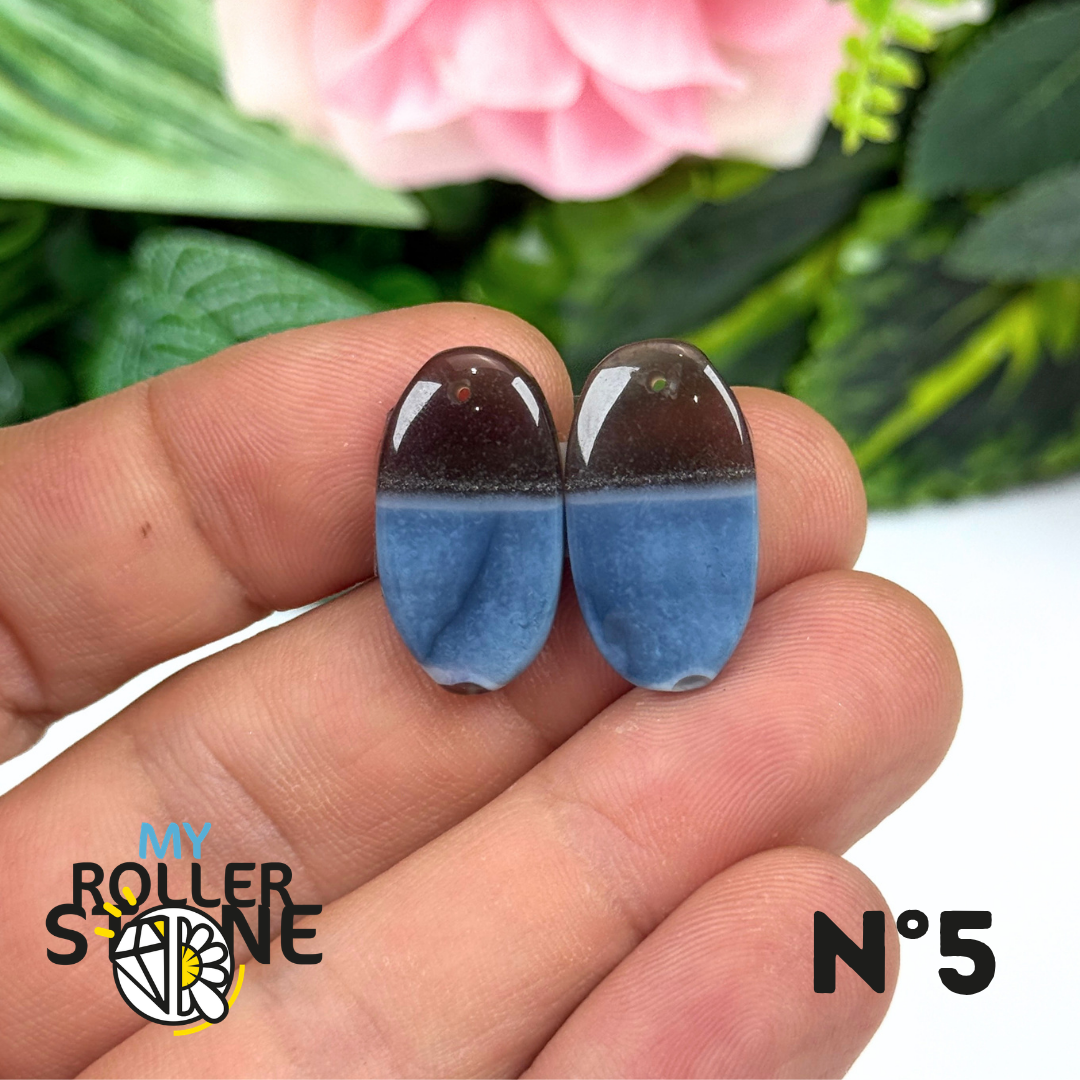 Paire de Cabochons percé en Opale bleue pour Boucles d'oreilles