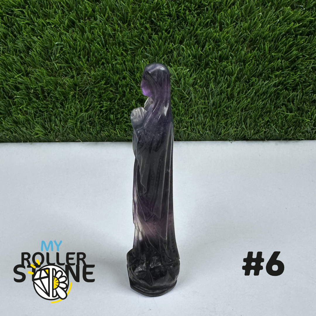 Statuette Vierge Marie en Fluorite Arc-en-Ciel