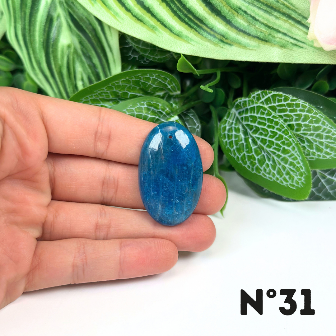 Pendentif Apatite bleue 5A