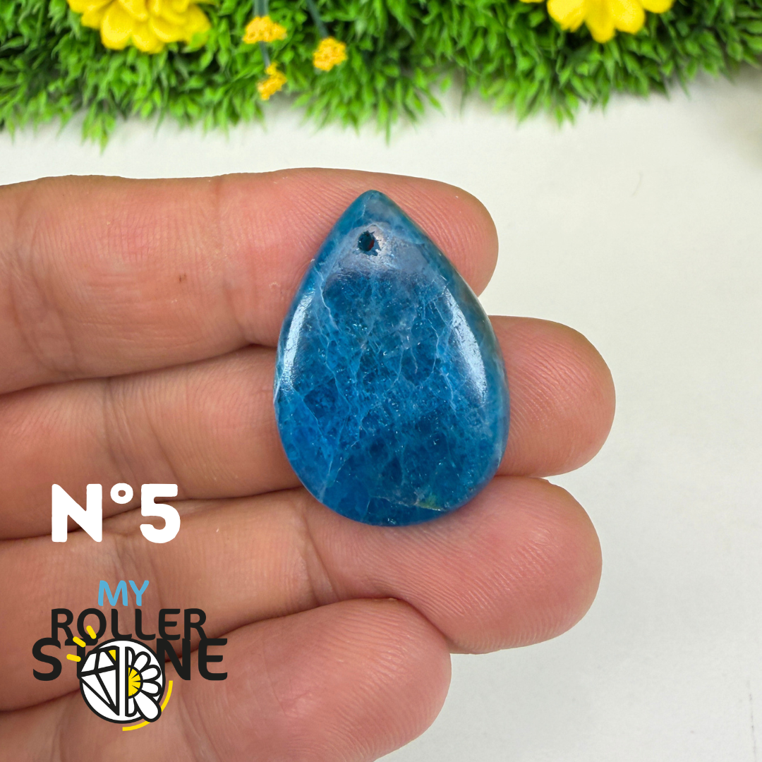 Pendentif Apatite bleue 3A