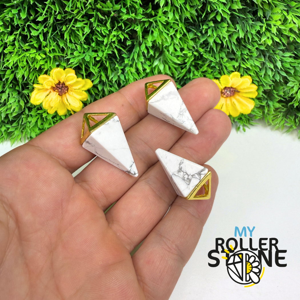 Pendentif Pyramide Pierres naturelles